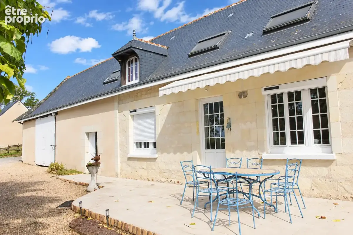 Photo Maison à Saint-Nicolas-De-Bourgueil au prix de 262 500€