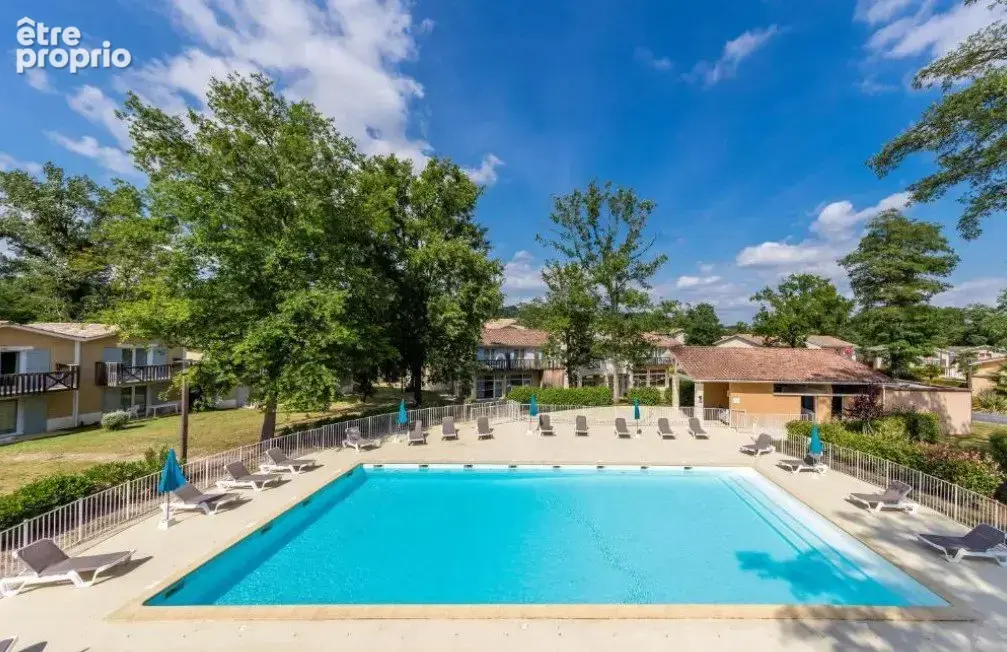 INVESTISSEMENT LOCATIF  Barbaste  Résidence Tourisme Le Domaine du Golf d'Albret  5.57% de rentabilité - photo 9