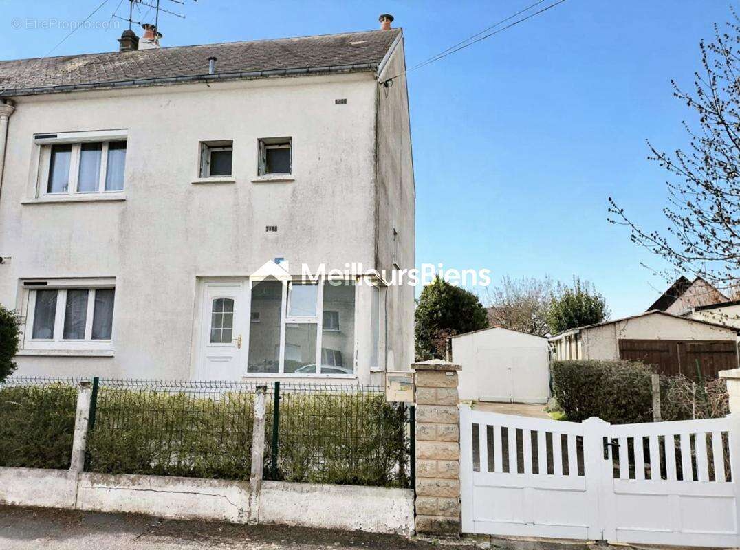 Maison à CHATEAUDUN