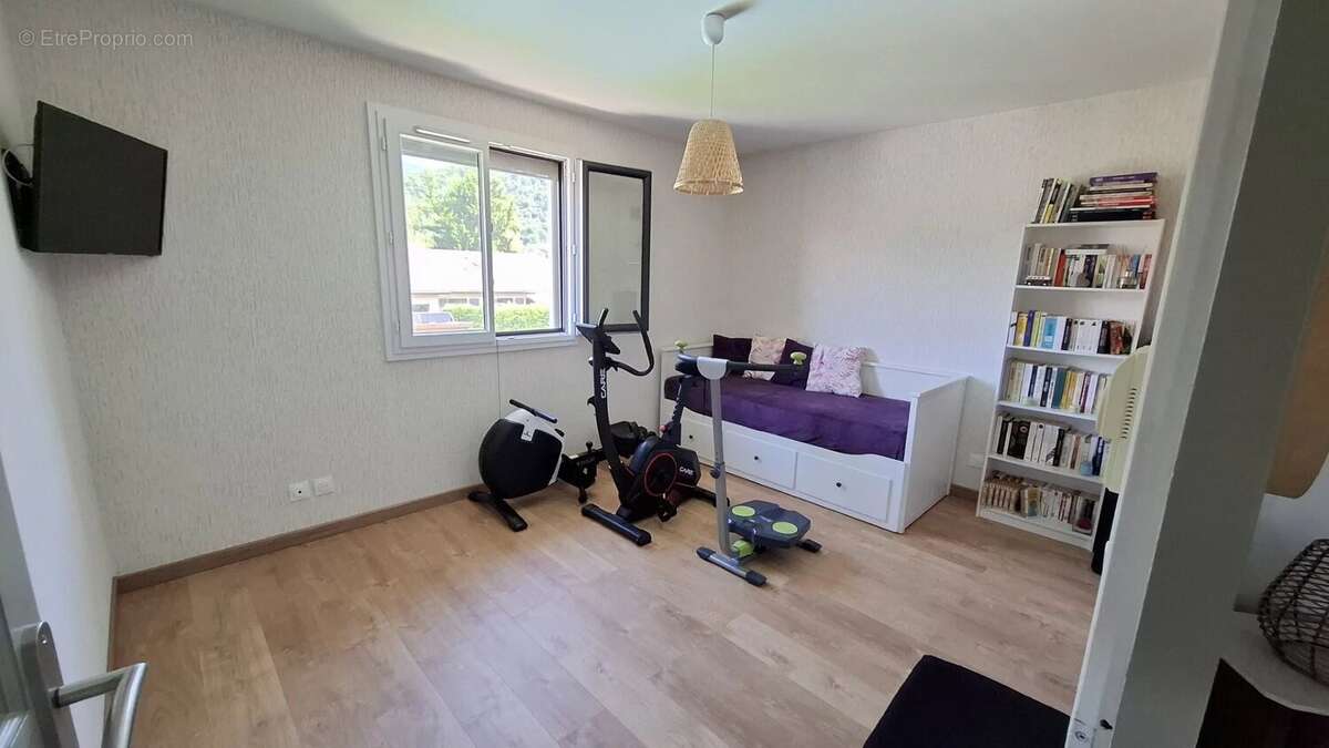 Maison à VIF