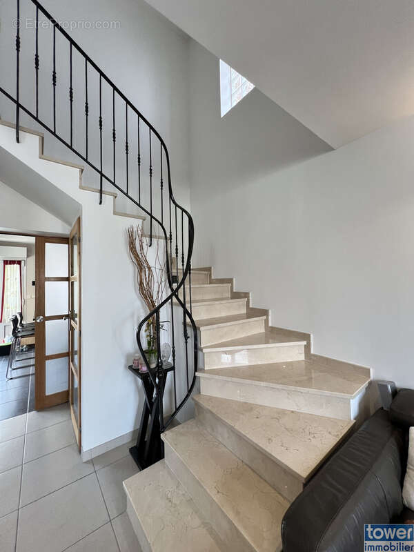 Maison à DRANCY