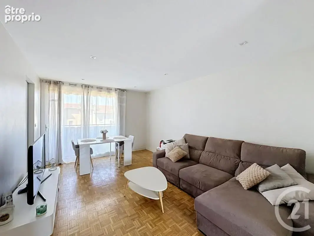 Appartement 4 pièces 73 m² à vendre à Villeurbanne (69100) - photo 11