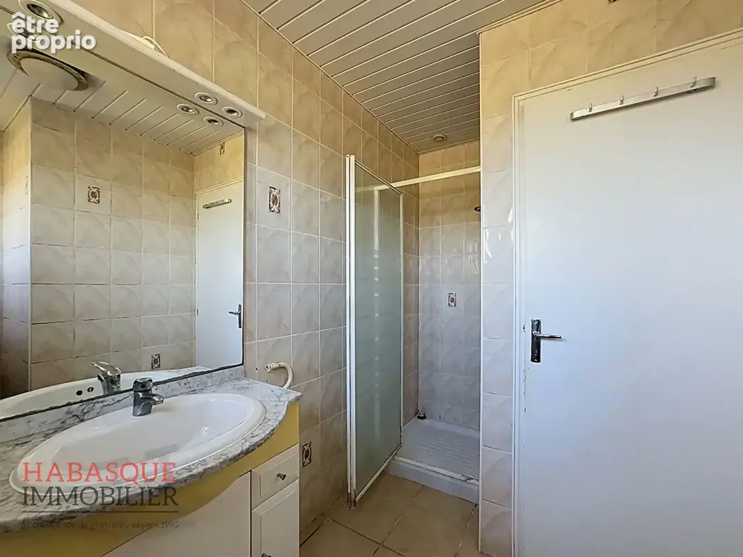 Maison de plain-pied à vendre à Ploudaniel - photo 6