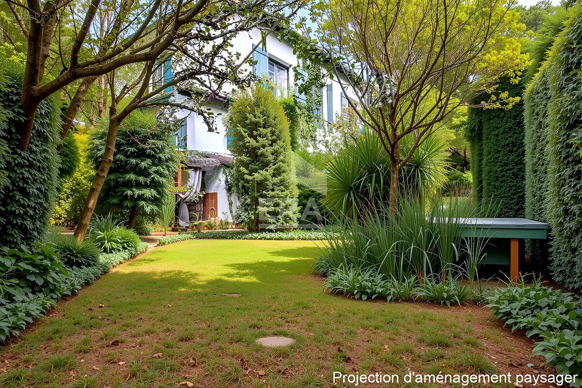 Maison à VAUX-SUR-MER