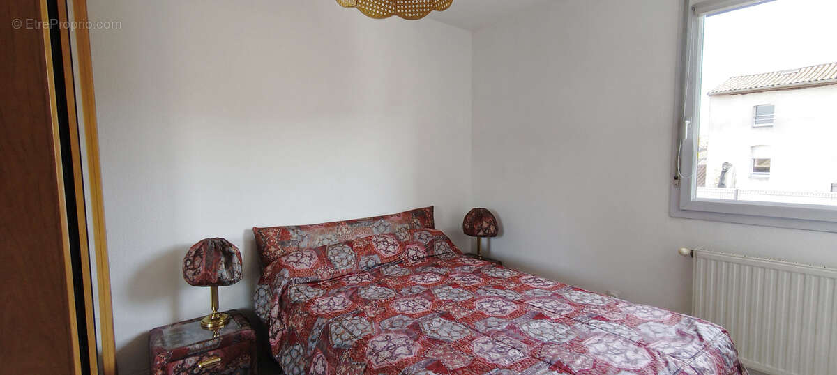 Appartement à BOURG-DE-PEAGE