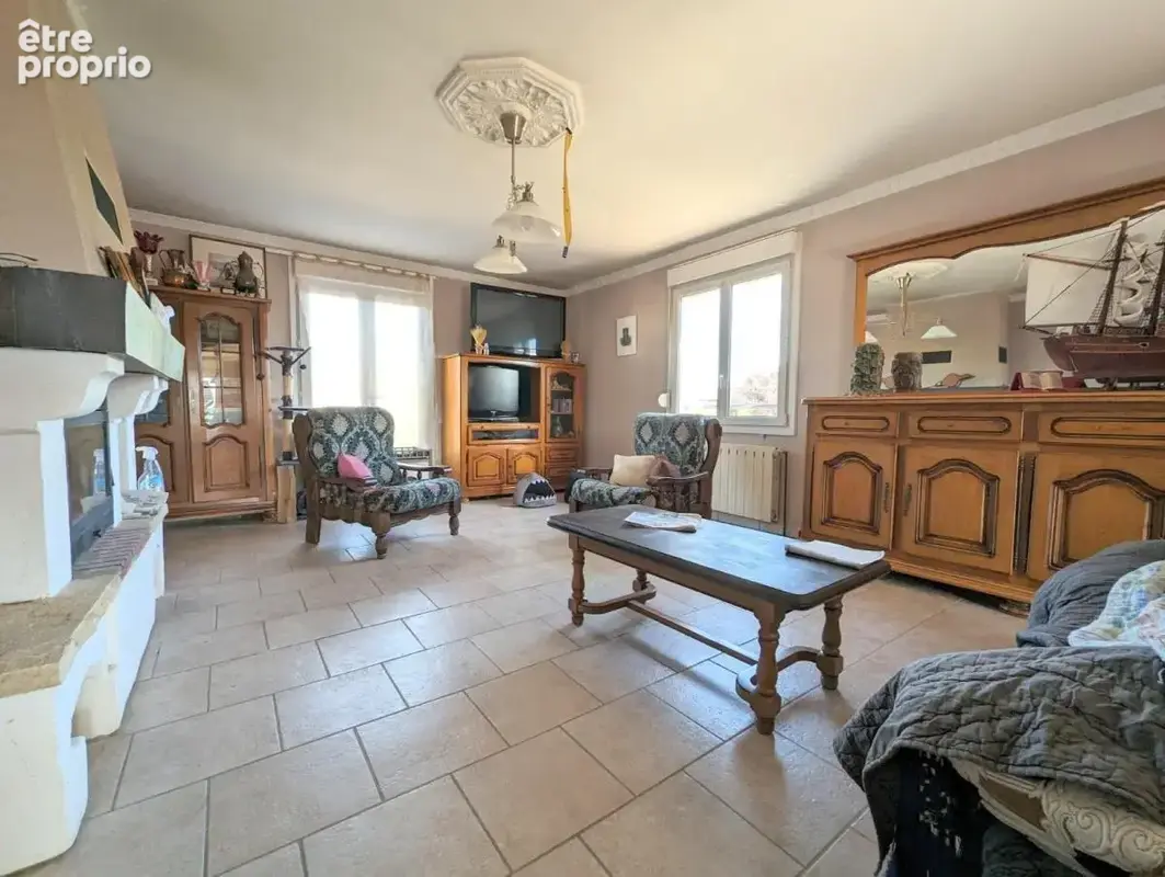 Maison 198 m² à Longchamp  - photo 3