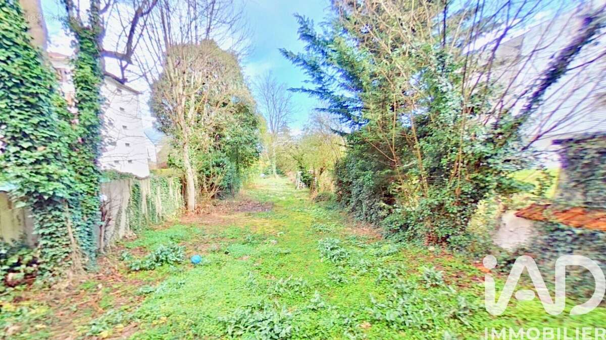 Photo 4 - Maison à THIAIS