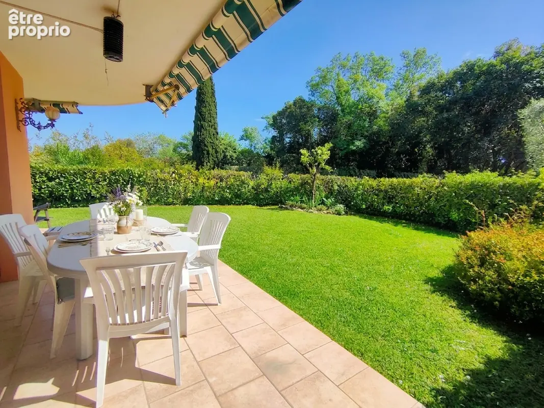 Cannes marina: rare ! superbe rez-de-jardin - garage + cave - photo 1