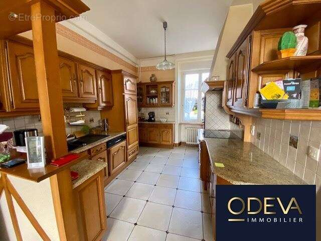 Maison à CONDE-SUR-VIRE