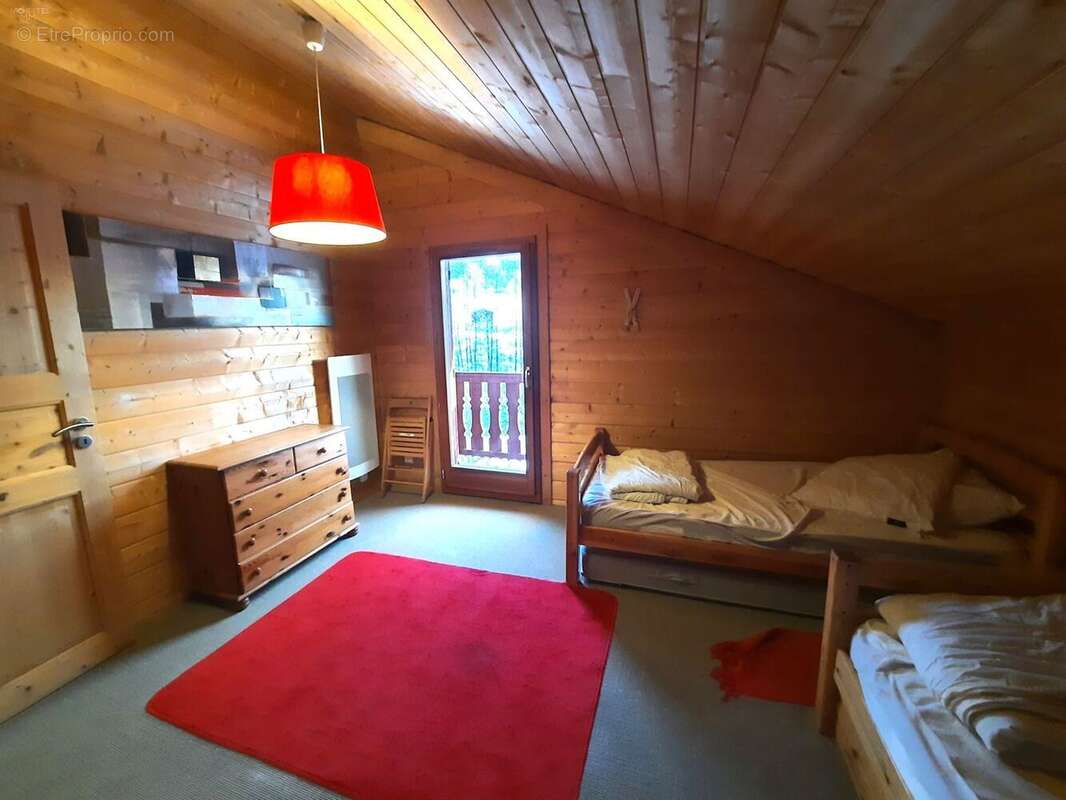 Maison 92 m² à Le Menil  - photo 8