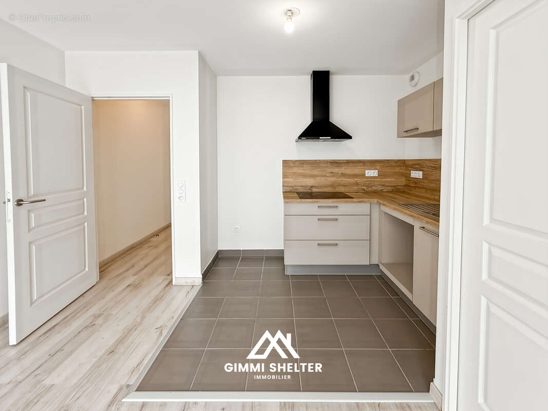 Appartement à ROMAGNAT