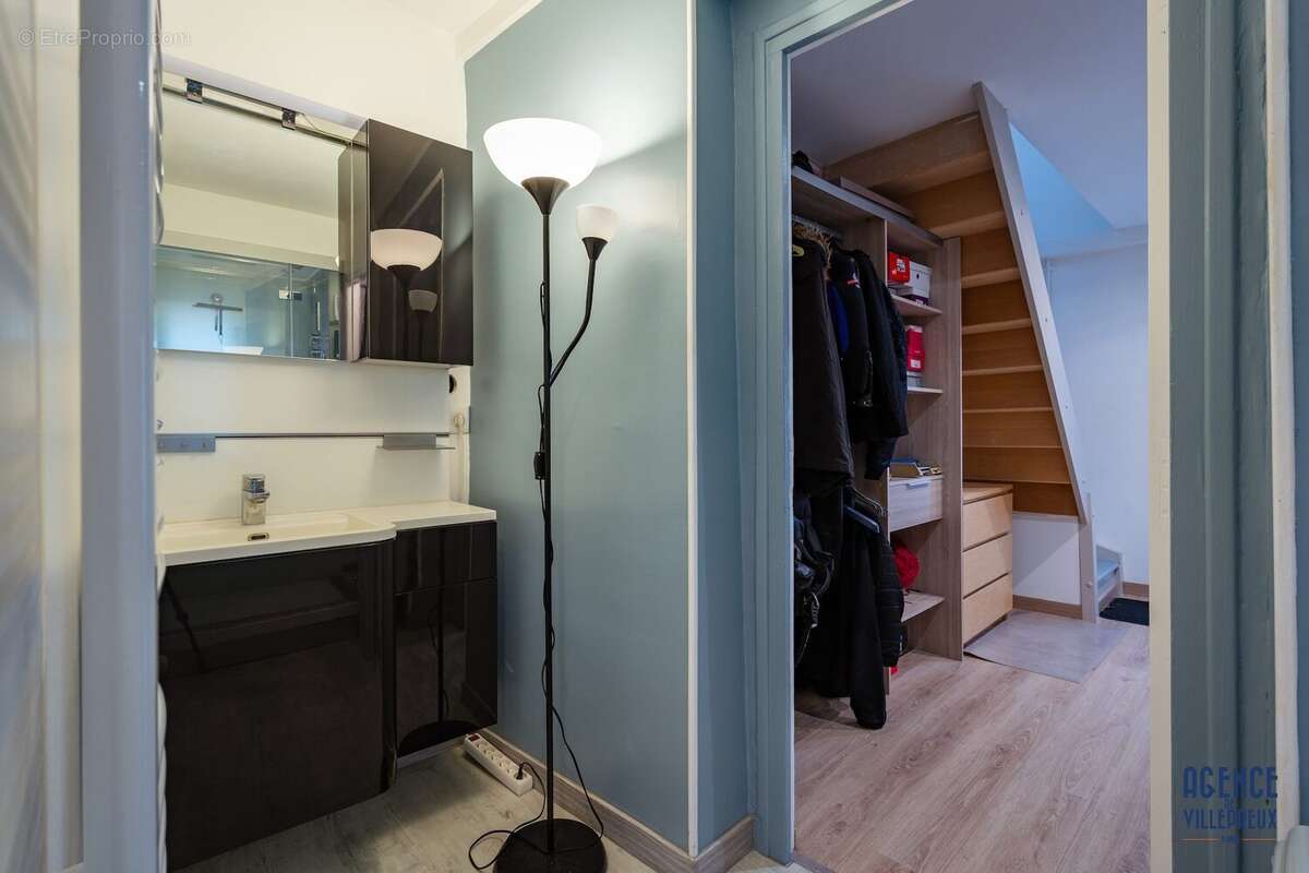 Maison à LES CLAYES-SOUS-BOIS