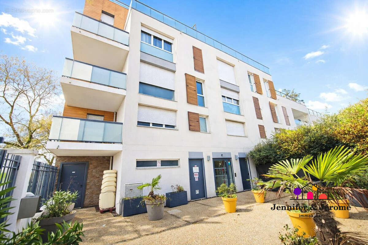 Appartement à EPINAY-SUR-SEINE