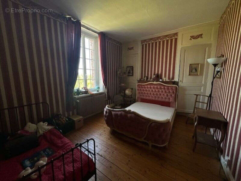 Maison à LE GAULT-SOIGNY