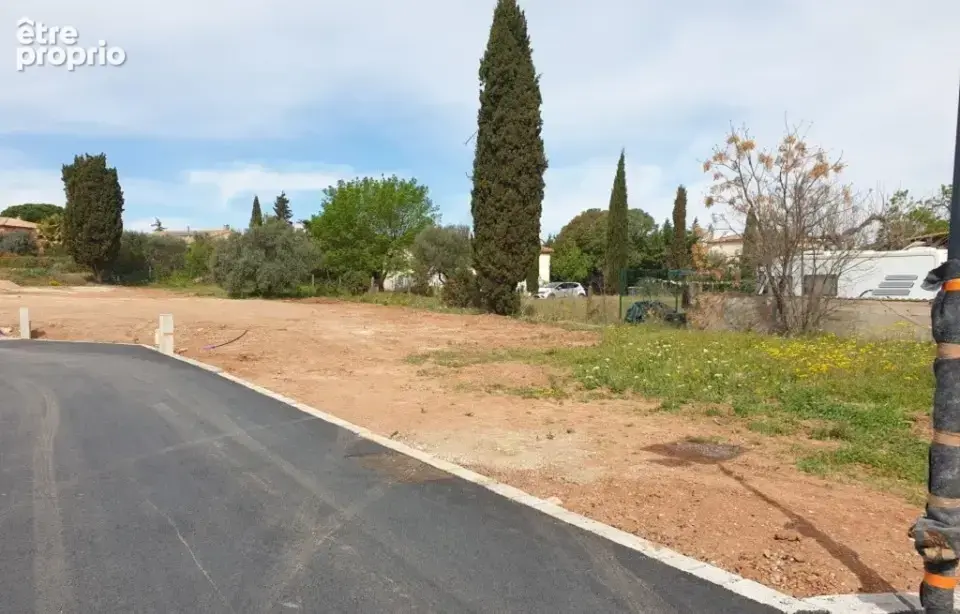 Photo Terrain à Canet au prix de 129 000€