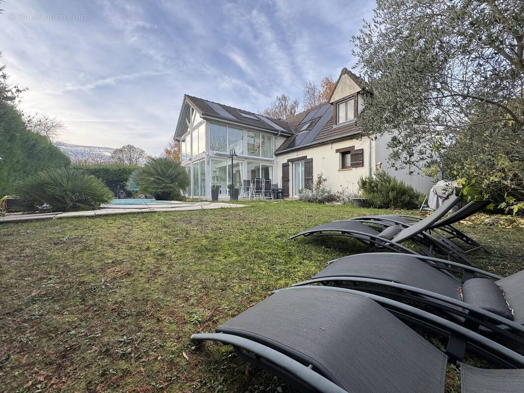 Maison à SAINT-GERMAIN-LES-CORBEIL