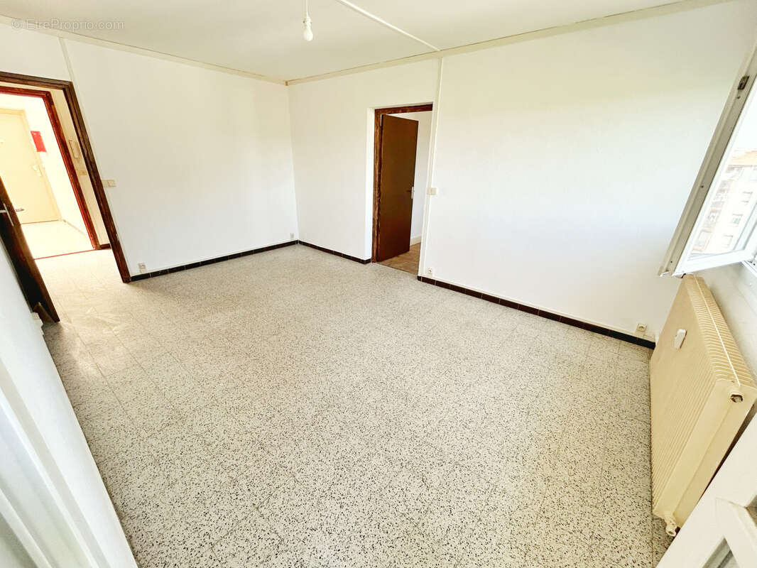 Appartement à GIVORS