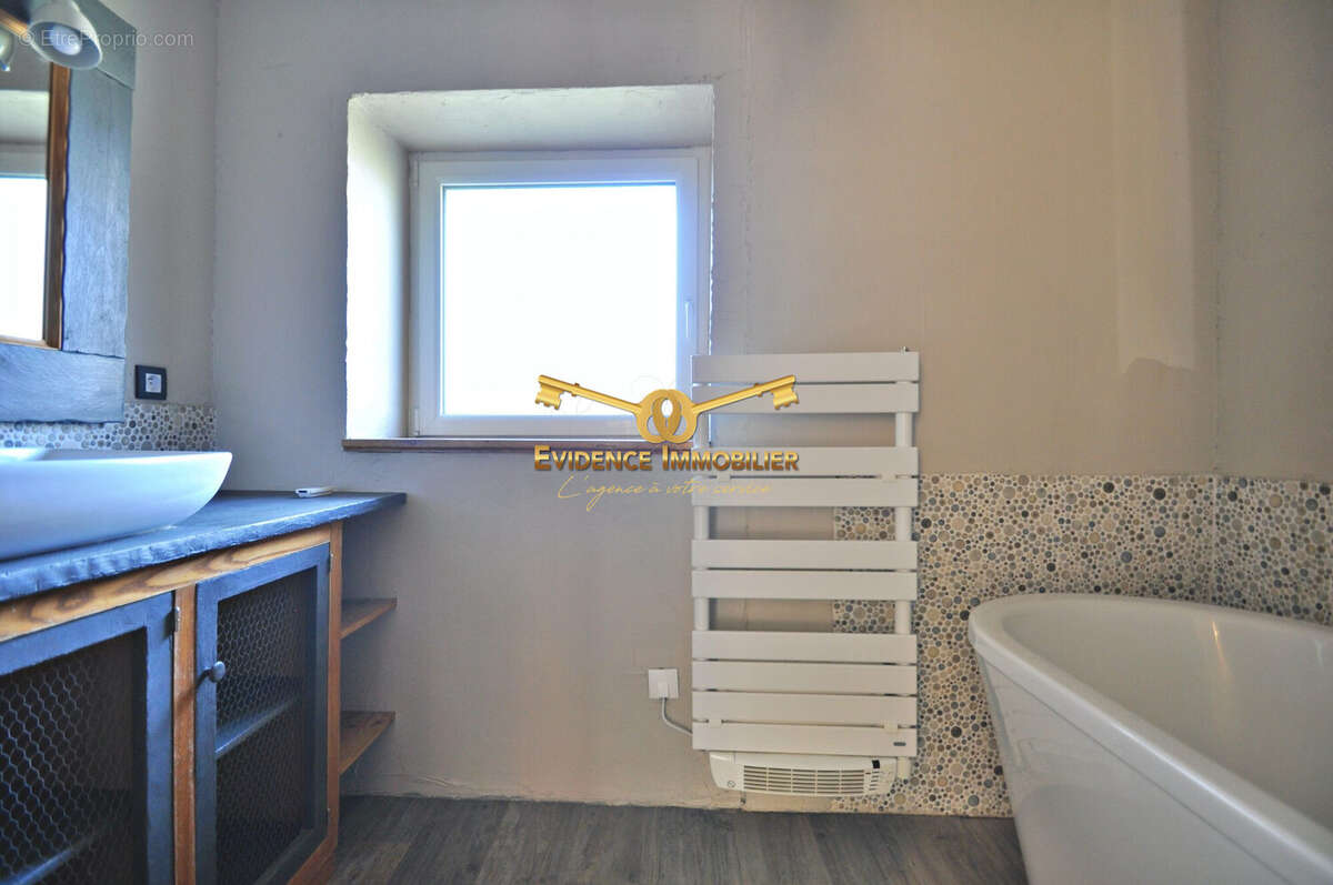 Maison à VILLARD-LEGER