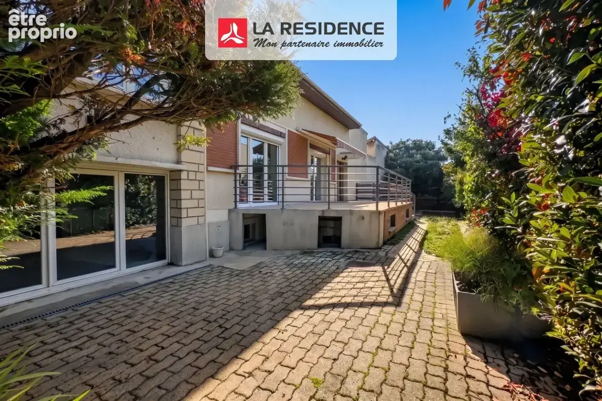Maison 7 pièces 131 m² à vendre à Chatou (78400) - photo 2