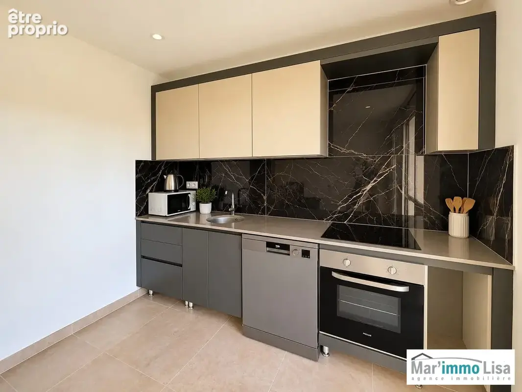 Maison 4 pièces 92 m² à vendre à Saint-Esteve-Janson (13610) - photo 4