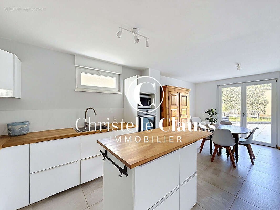 A vendre, maison à Quatzenheim, 104m², jardin, terrasse, garage, places de stationnement - photo 4
