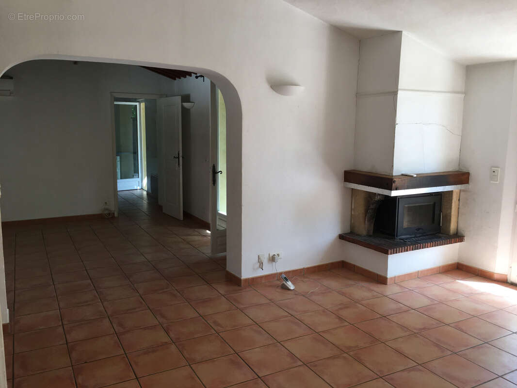 Maison à PLAN-DE-LA-TOUR