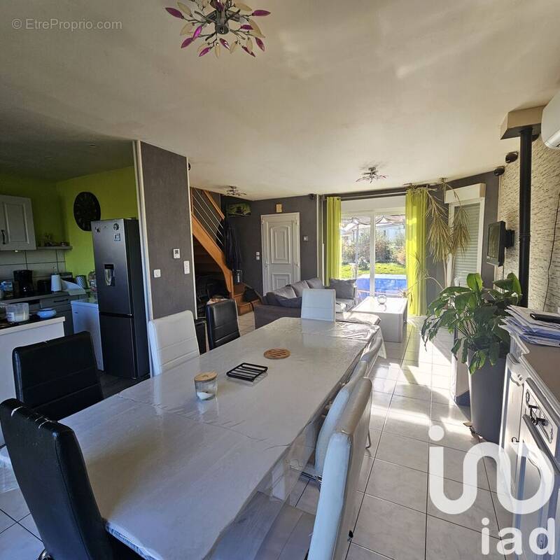 Photo 1 - Maison à LE MESNIL-REAUME