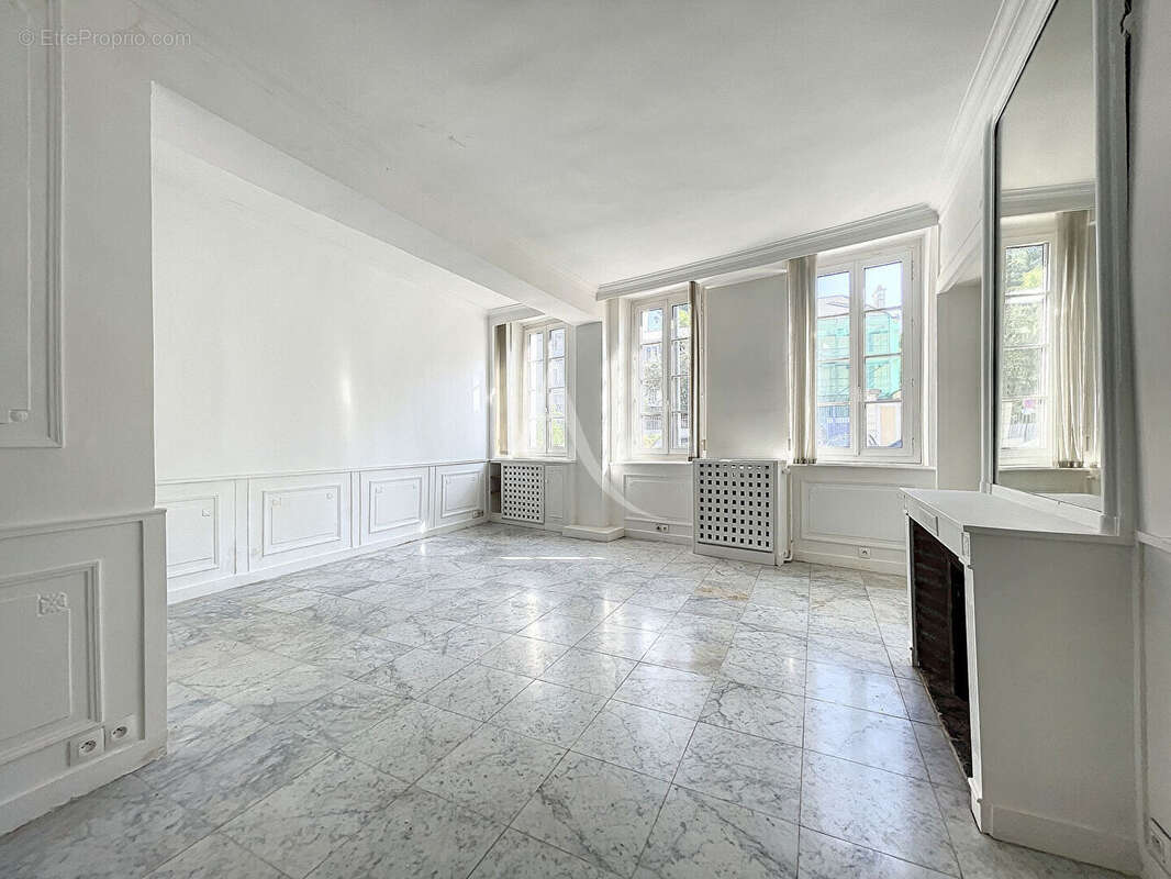 Maison de ville 6 pièces de 102.02 m² - Centre-ville de Saint-Germain-en-Laye - photo 16