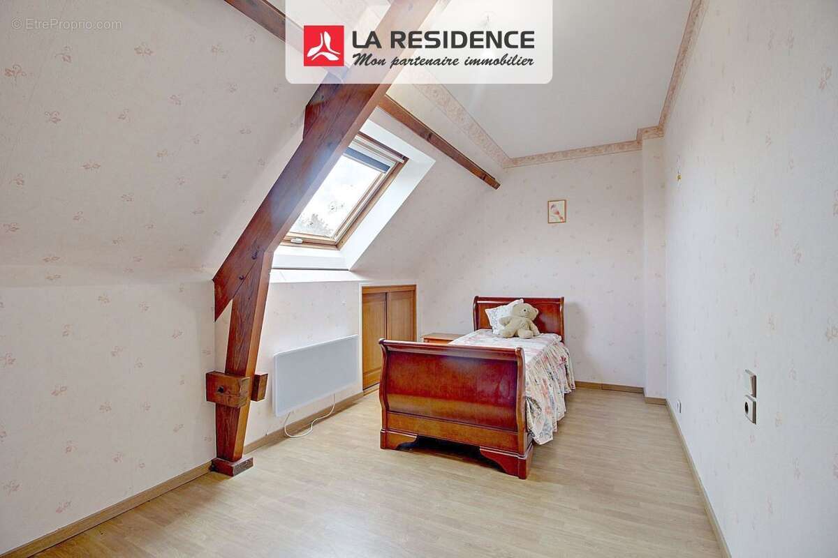 Maison à BONNIERES-SUR-SEINE