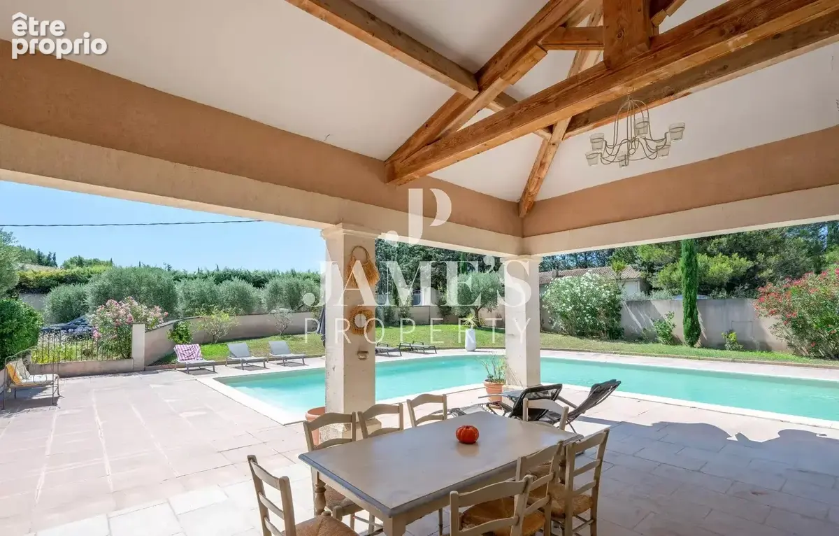 Maison 5 pièces 200 m² à vendre à Fontvieille (13990) - photo 3