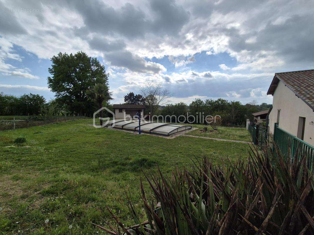 Ancienne ferme avec terrain - photo 5