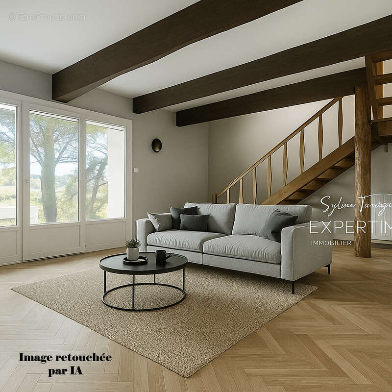 Maison à VAILHAUQUES