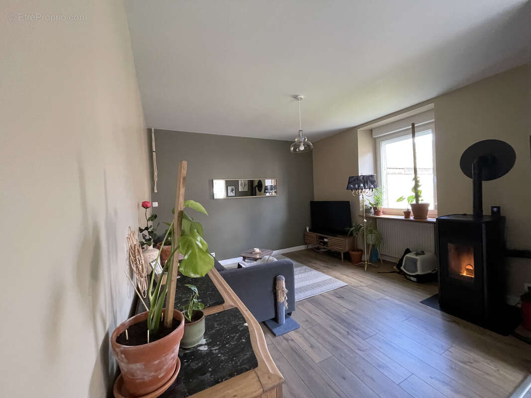 Maison à PLANCHER-BAS