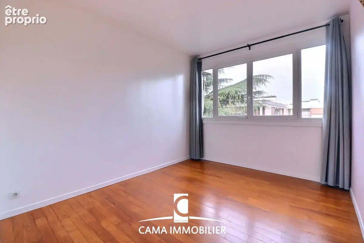Appartement 4/5 pièces dernier étage à vendre à fontenay-le-fleury - photo 6