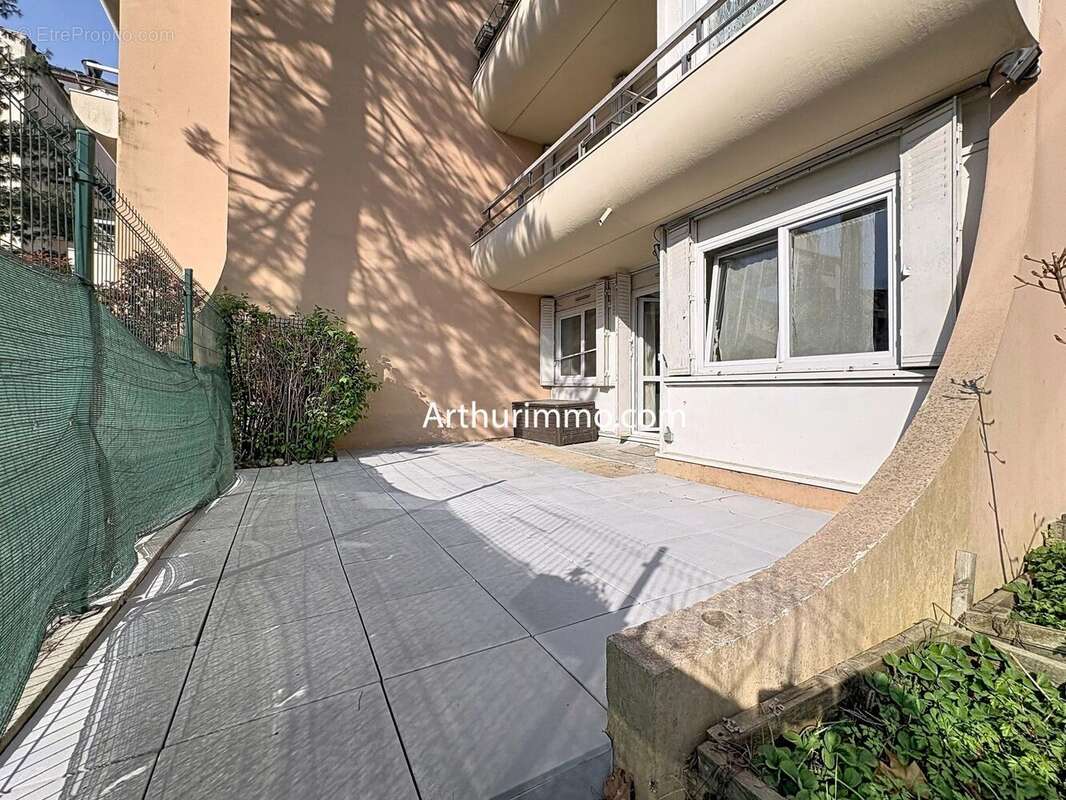 Appartement à BOISSY-SAINT-LEGER