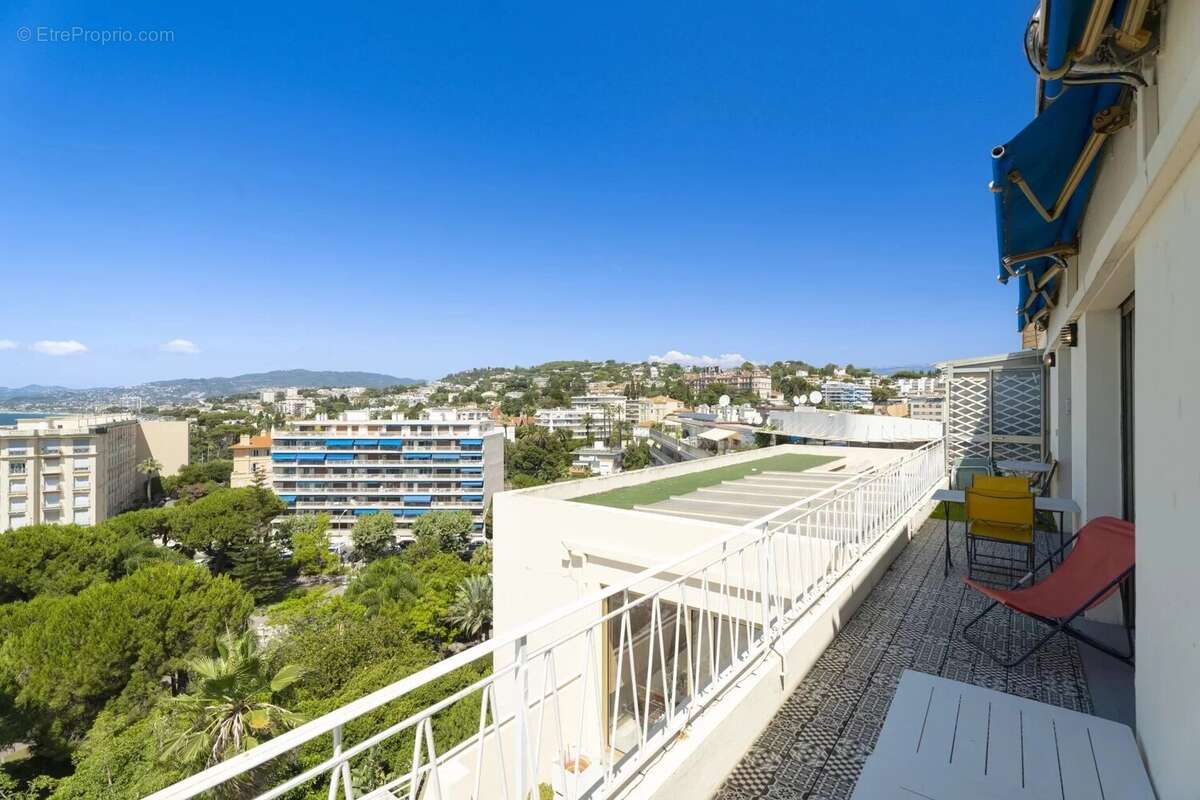 Appartement 3 pièces -terrasse- vue mer panoramique -Plages du midi - photo 10