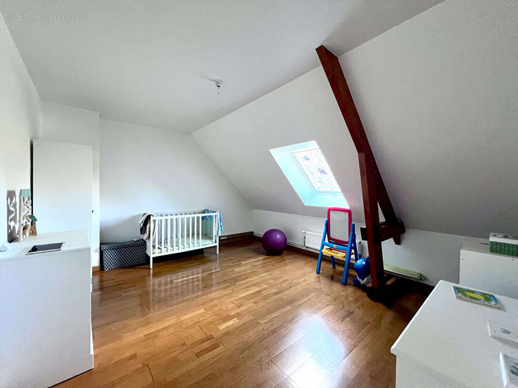 Maison à SENLIS