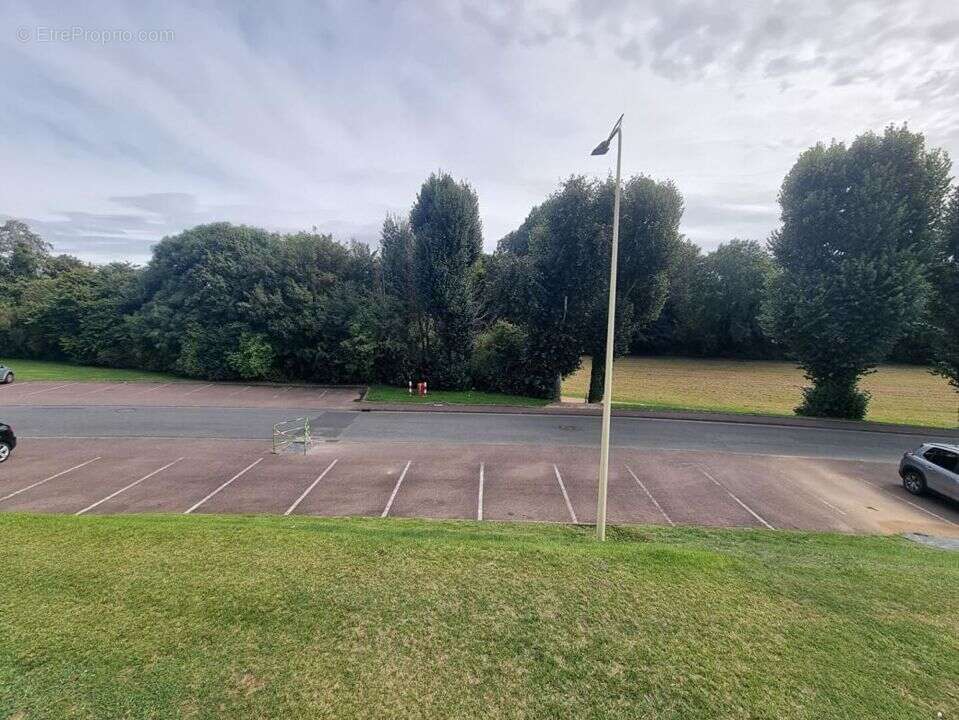 Appartement à CORMELLES-LE-ROYAL