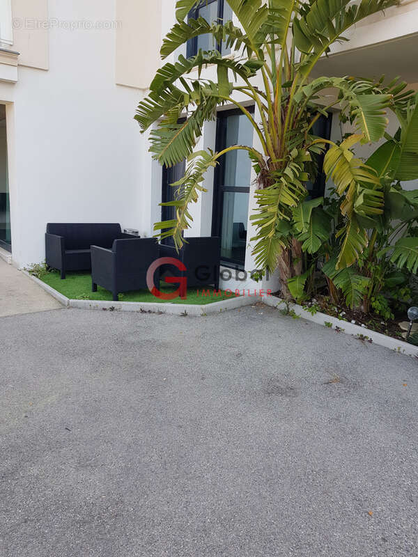 Appartement à CARRY-LE-ROUET