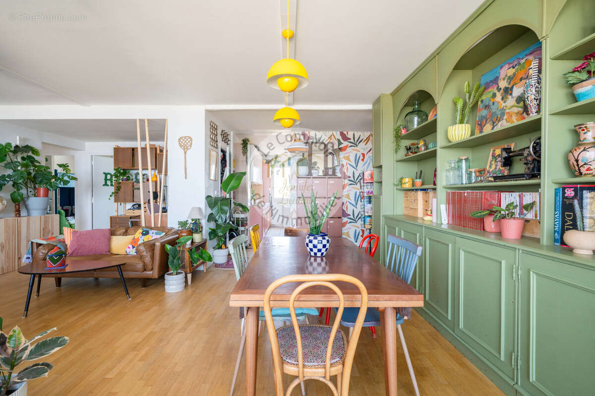 Appartement à MARSEILLE-9E