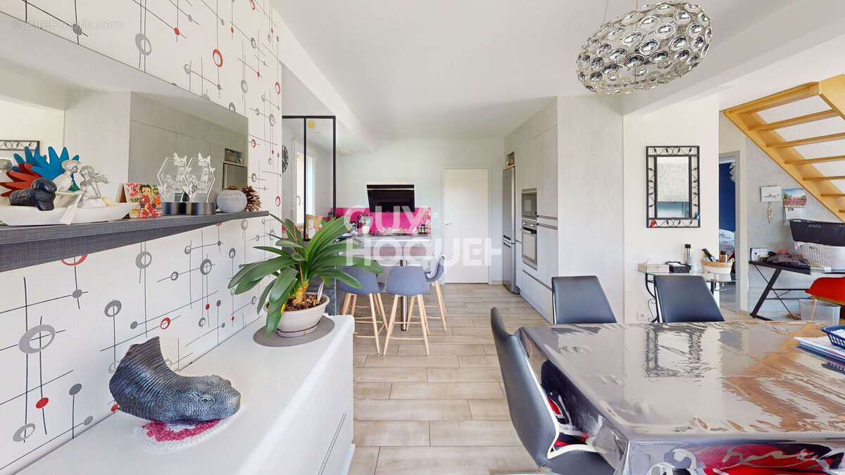 Exclusivité - Maison contemporaine 2018, spa et grand terrain à Poilley - photo 5