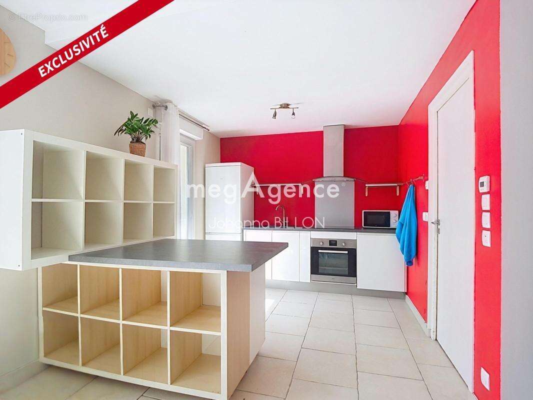 Maison de ville datant de 2012, sans amiante !! - photo 2