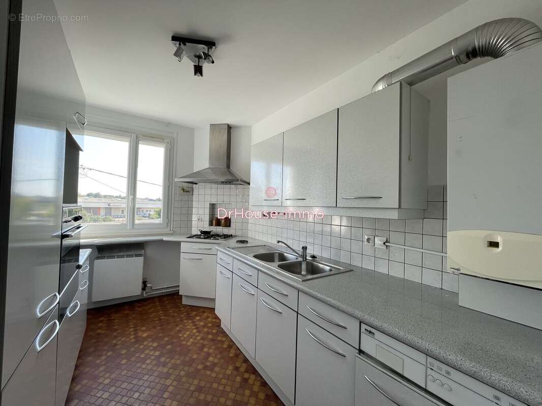 Appartement à COSNE-COURS-SUR-LOIRE