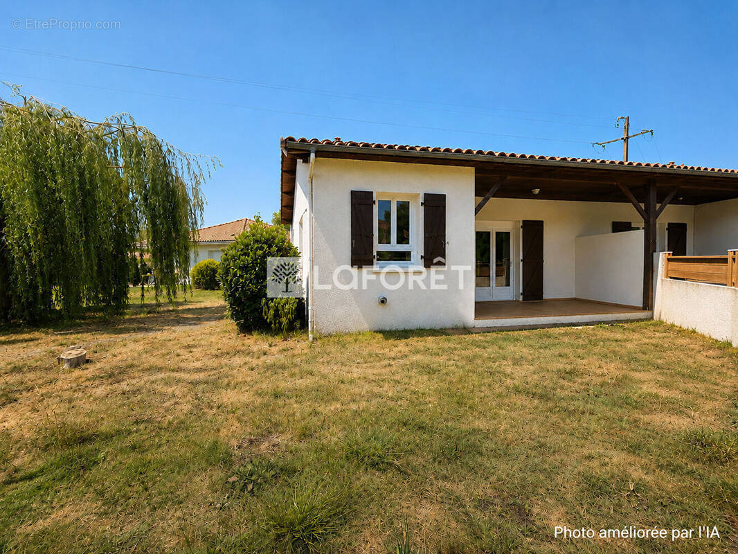 Maison à AUREILHAN
