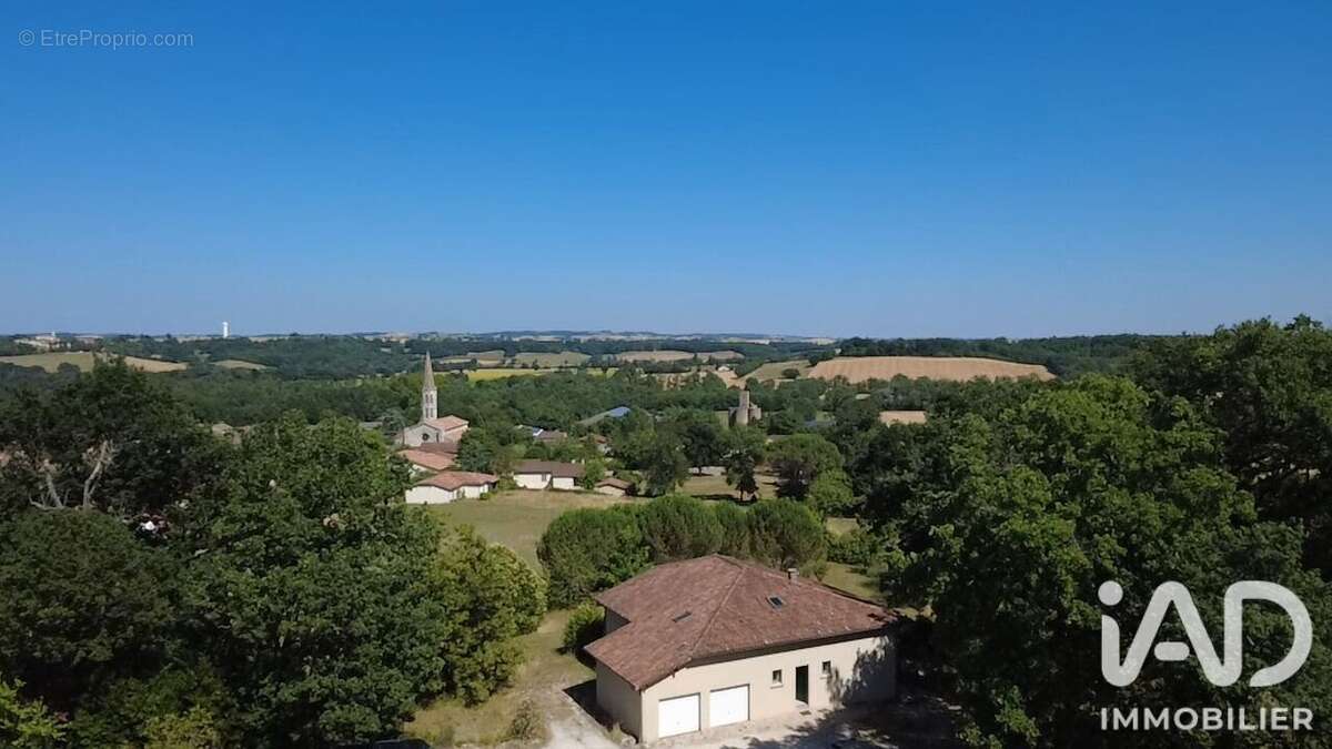 Maison 160 m² à Solomiac  - photo 2