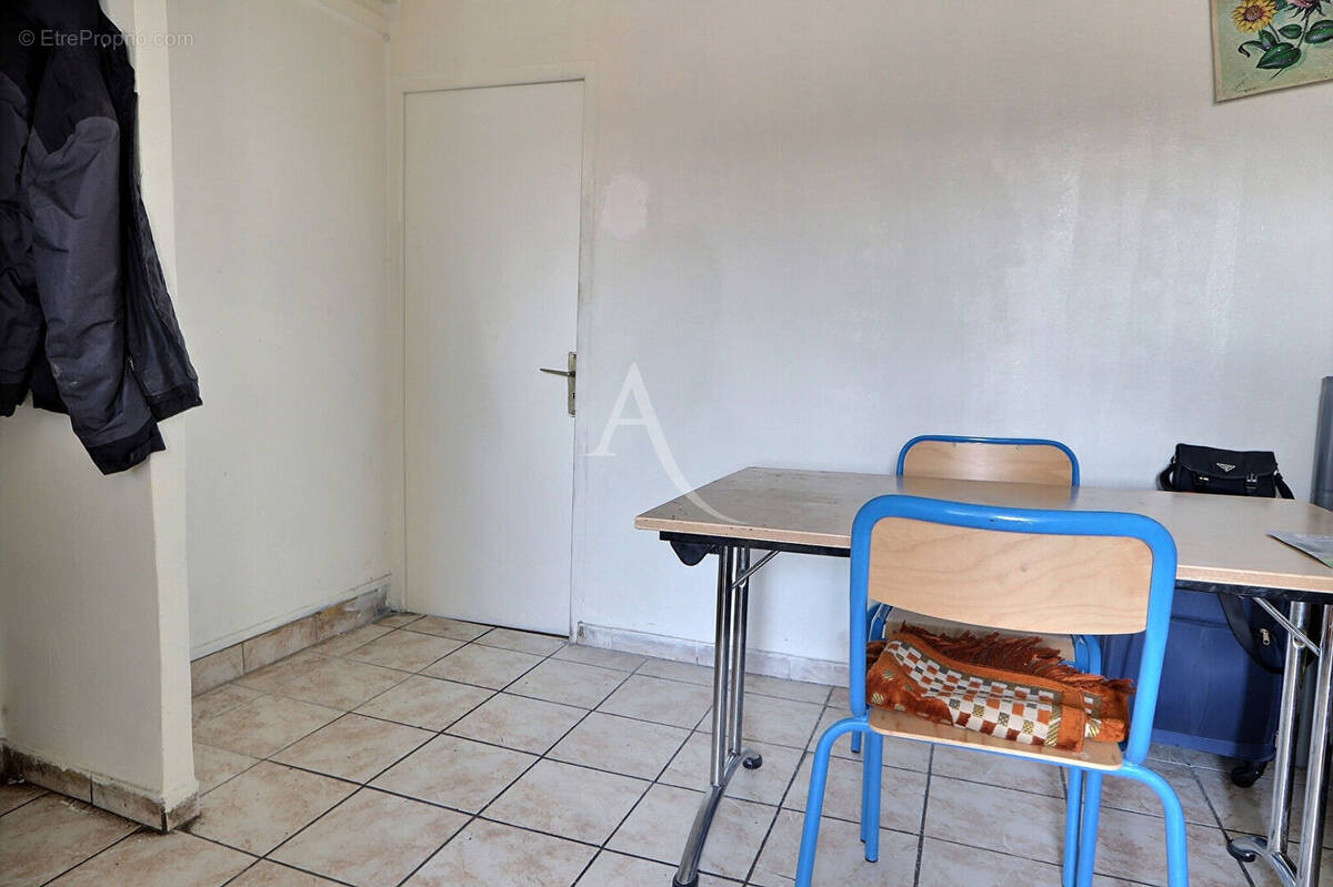 Appartement à AUBERVILLIERS