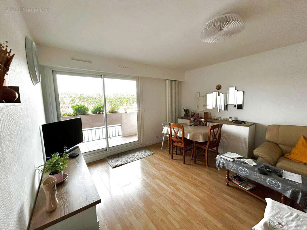 Duplex au dernier étage - Vue imprenable sur les bords de Marne - photo 2