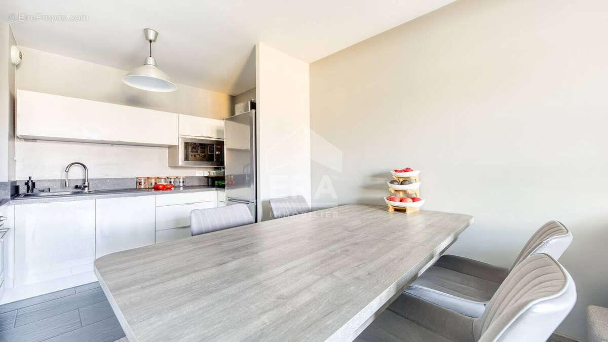 Appartement à PONTAULT-COMBAULT