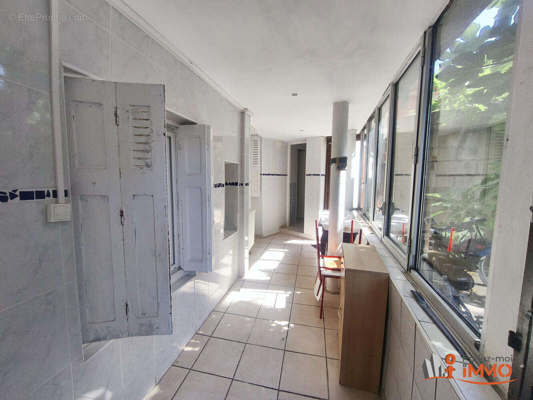 Maison 126 m² à Saint-Etienne  - photo 2