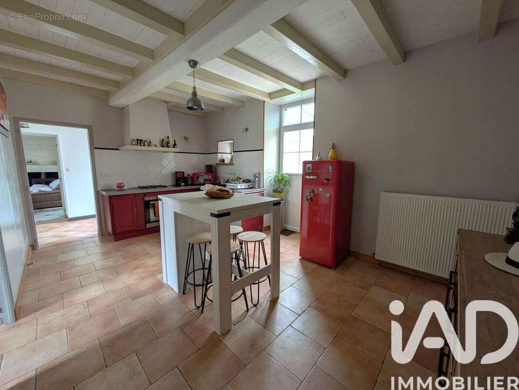 Photo 8 - Maison à CORME-ROYAL